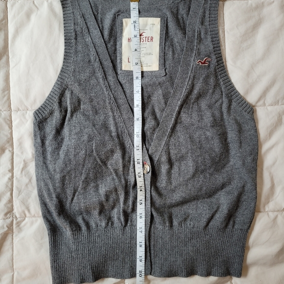 Hollister Sweater vest - Picture 11 of 11
